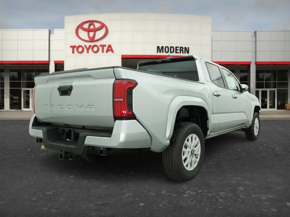 New 2026 Celestial Silver M Toyota SR5 image 7