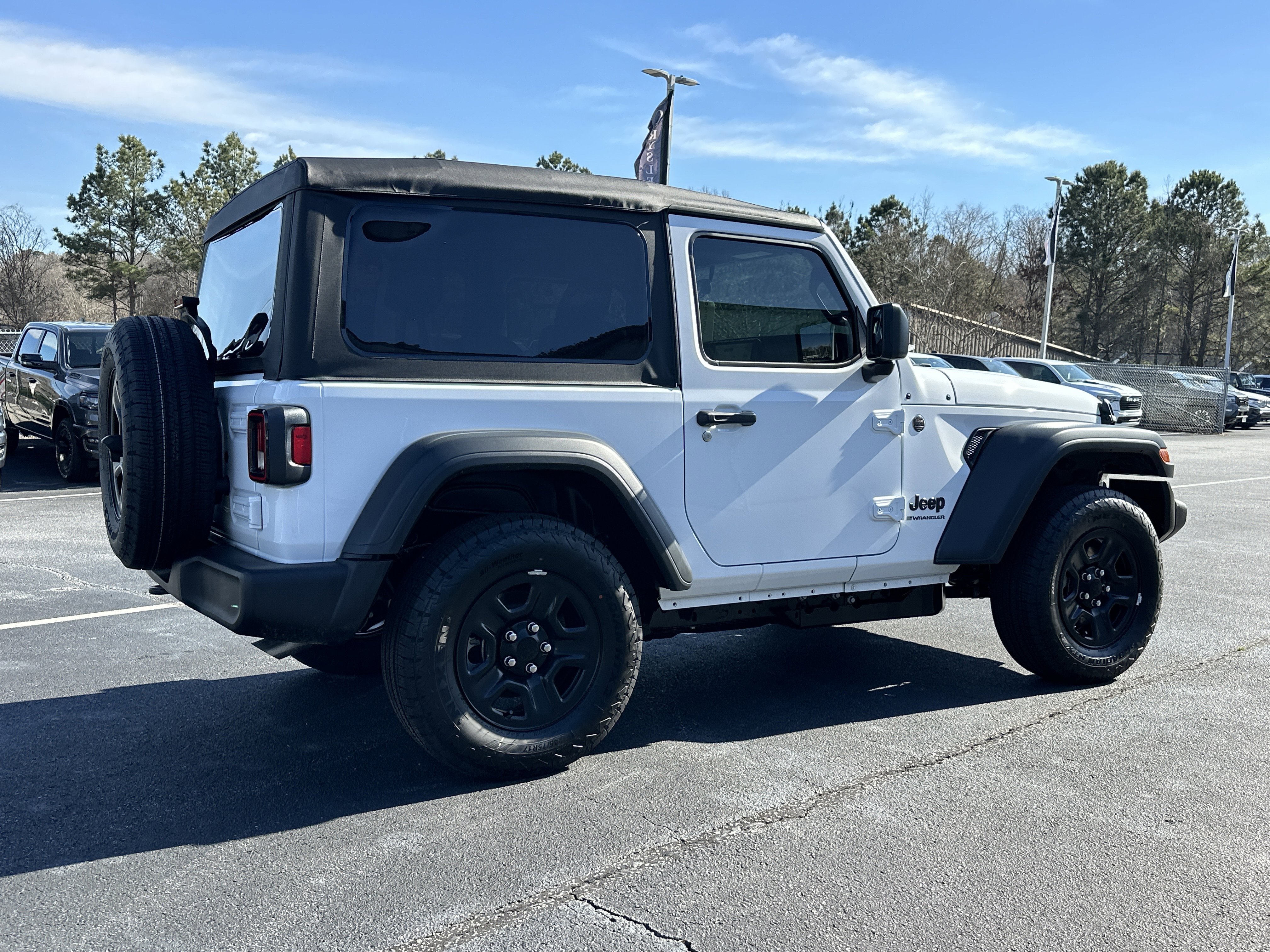 New 2026 Bright White Clear-Coat Exterior Paint Jeep Sport image 8
