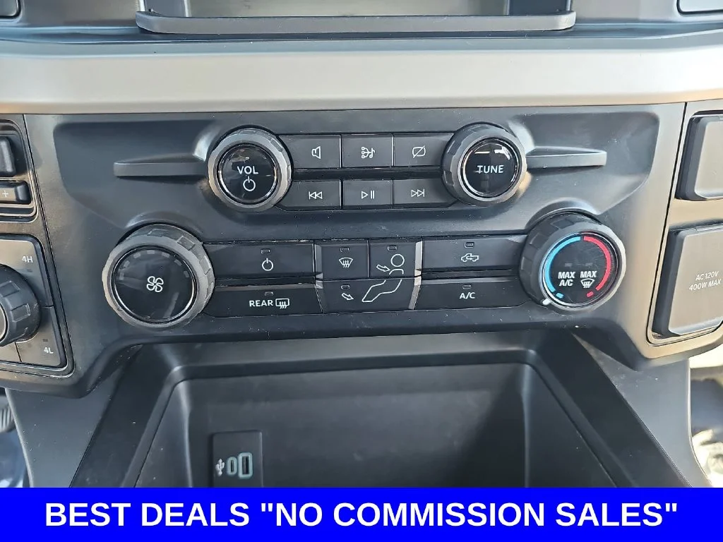 Used 2023 Iconic Silver Metallic Ford XLT image 20