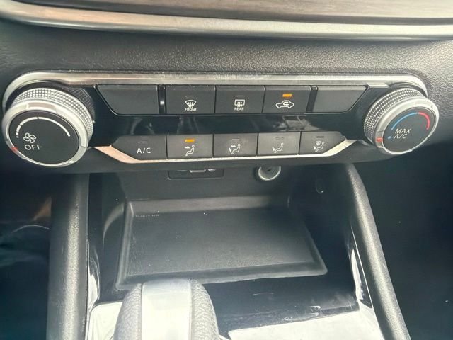 Used 2024 Brilliant Silver Metallic Nissan 2.5 SV image 18