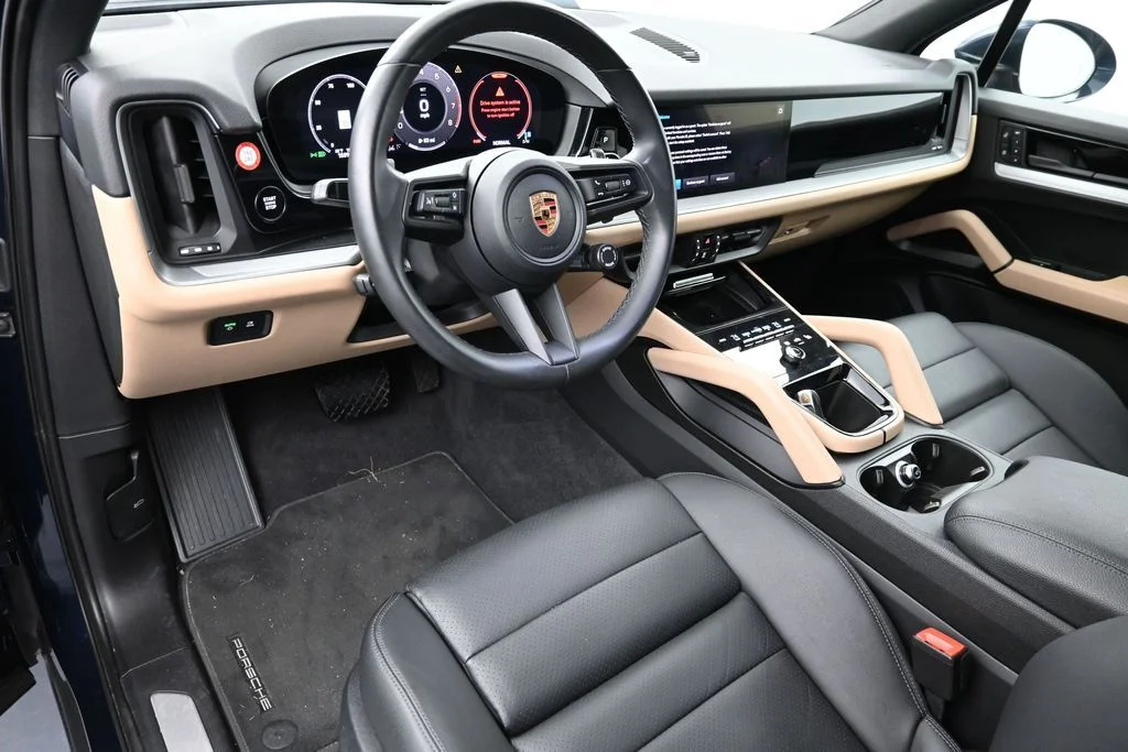 Certified Used 2024 Blue Porsche  image 4