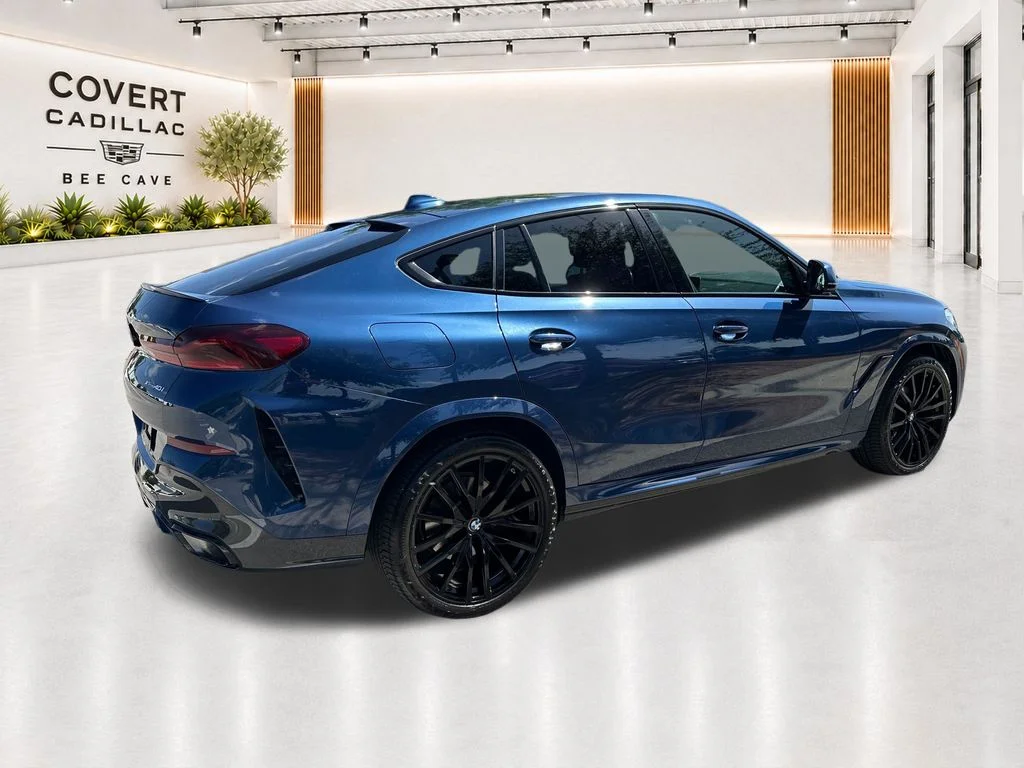 Used 2023 Blue BMW xDrive40i image 10