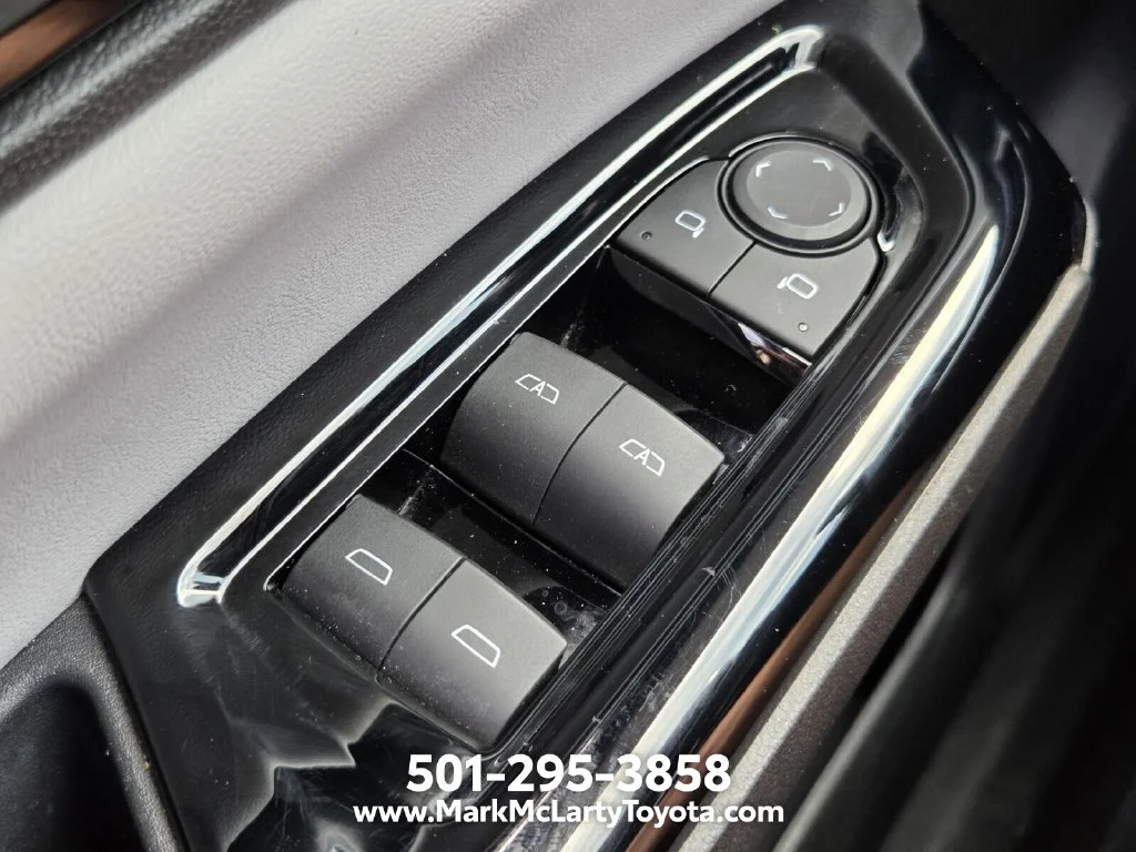 Used 2024  Honda Touring image 26