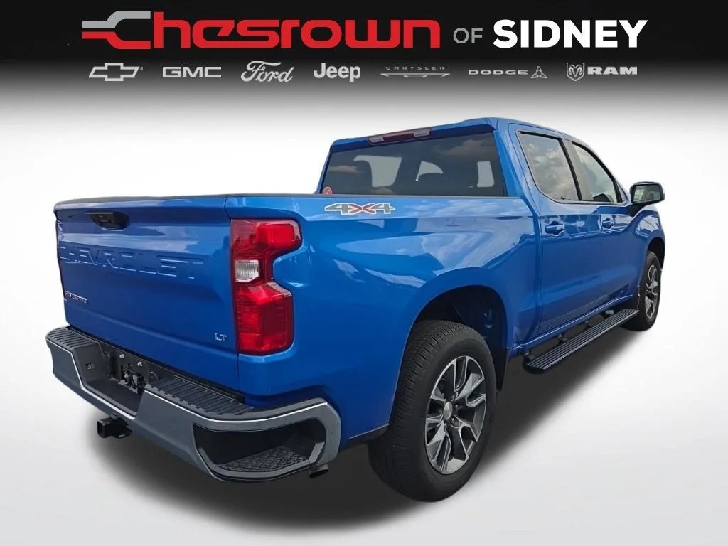 Used 2025 Blue Chevrolet LT image 5