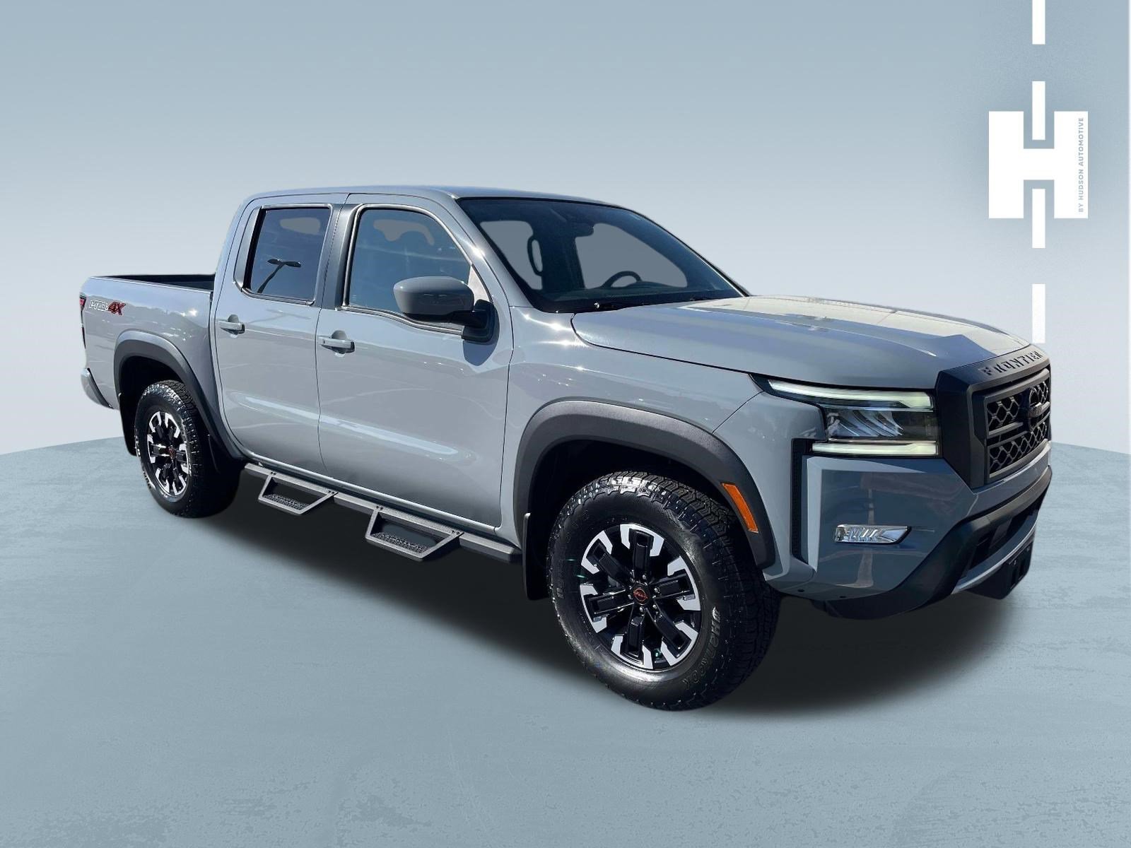 2024 Nissan Frontier PRO-4X Crew Cab 4X4's photo