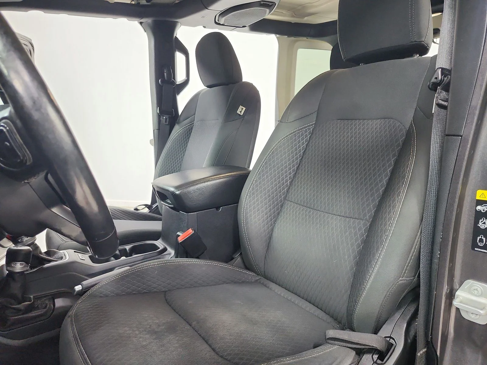 Used 2021 Gray Jeep Unlimited Sport image 20