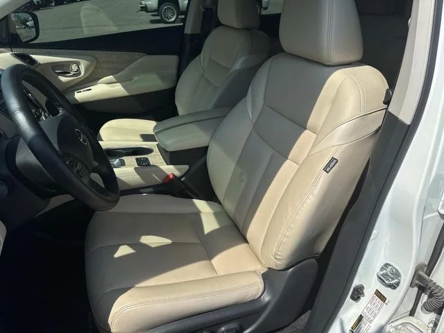 Used 2023 White Nissan SL image 29