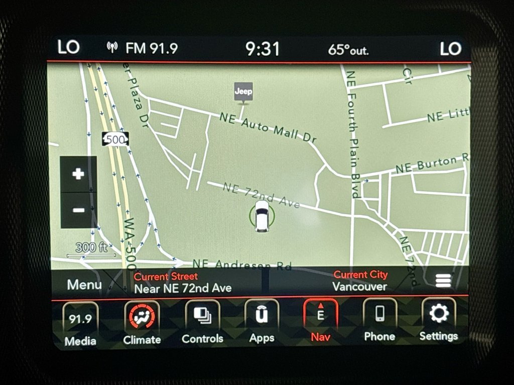 Used 2022 White Jeep Rubicon image 10