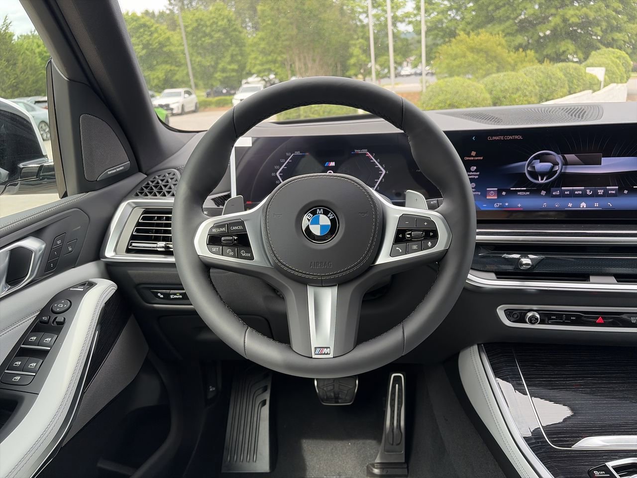 New 2026 Alpine White BMW xDrive40i image 21