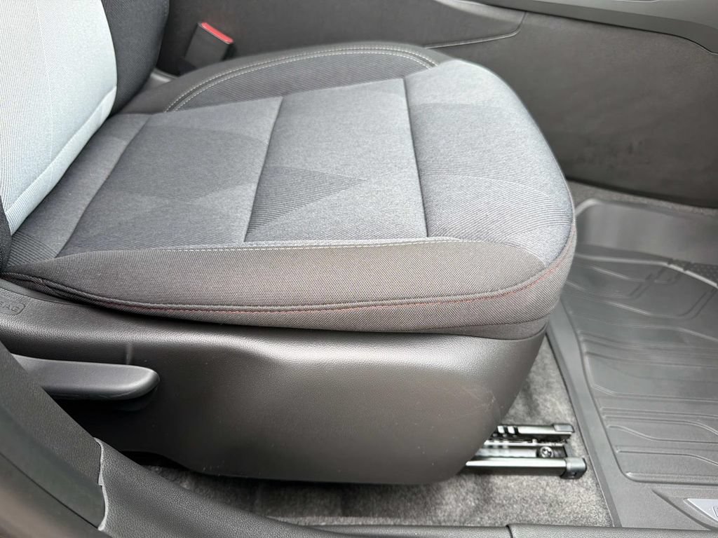 2026 Chevrolet Trax RS - Photo 13