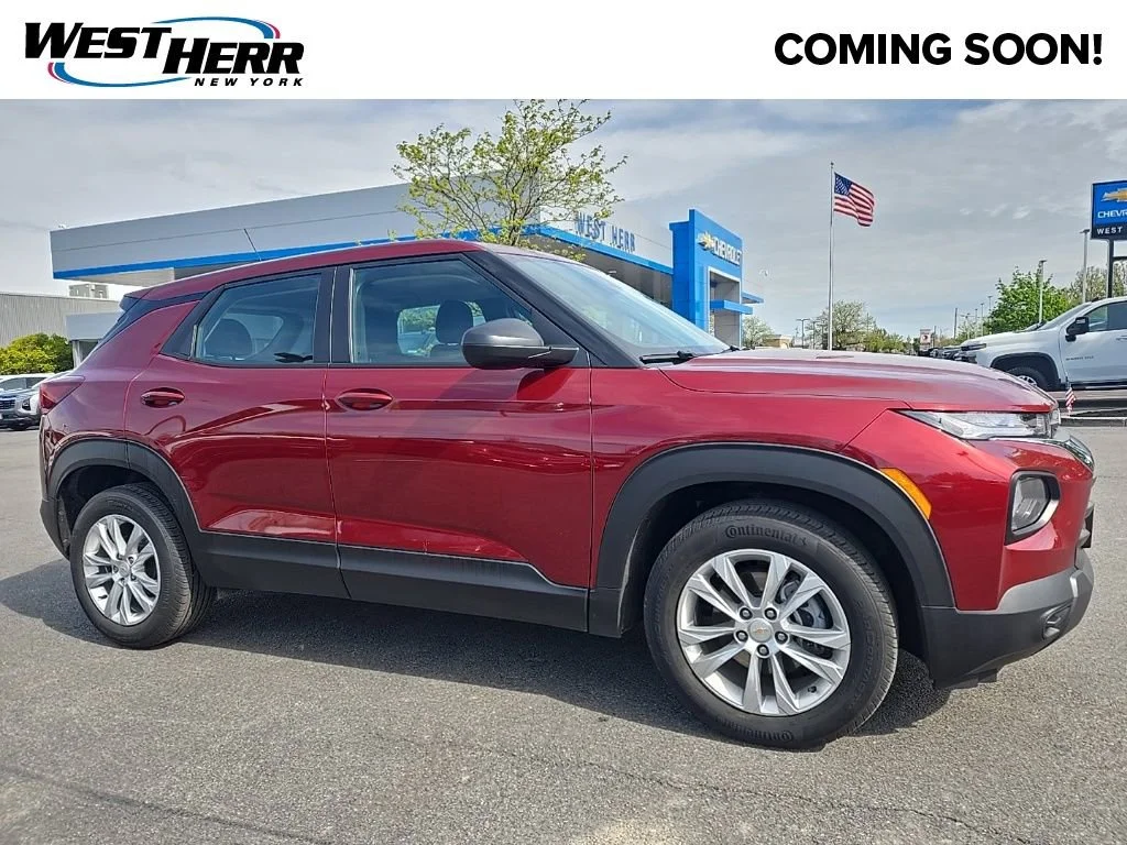 2023 Chevrolet Trailblazer LS's photo