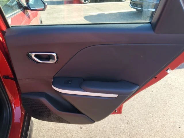 New 2025 Currant Red Kia GT-Line Turbo image 31