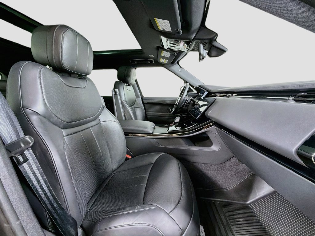 Used 2025 Gray Land Rover Dynamic SE image 30