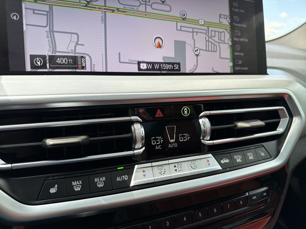 Used 2024 White BMW xDrive30i image 17
