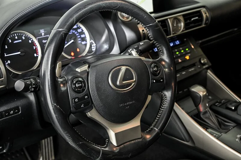 Used 2016 Nebula Gray Pearl Lexus  image 19