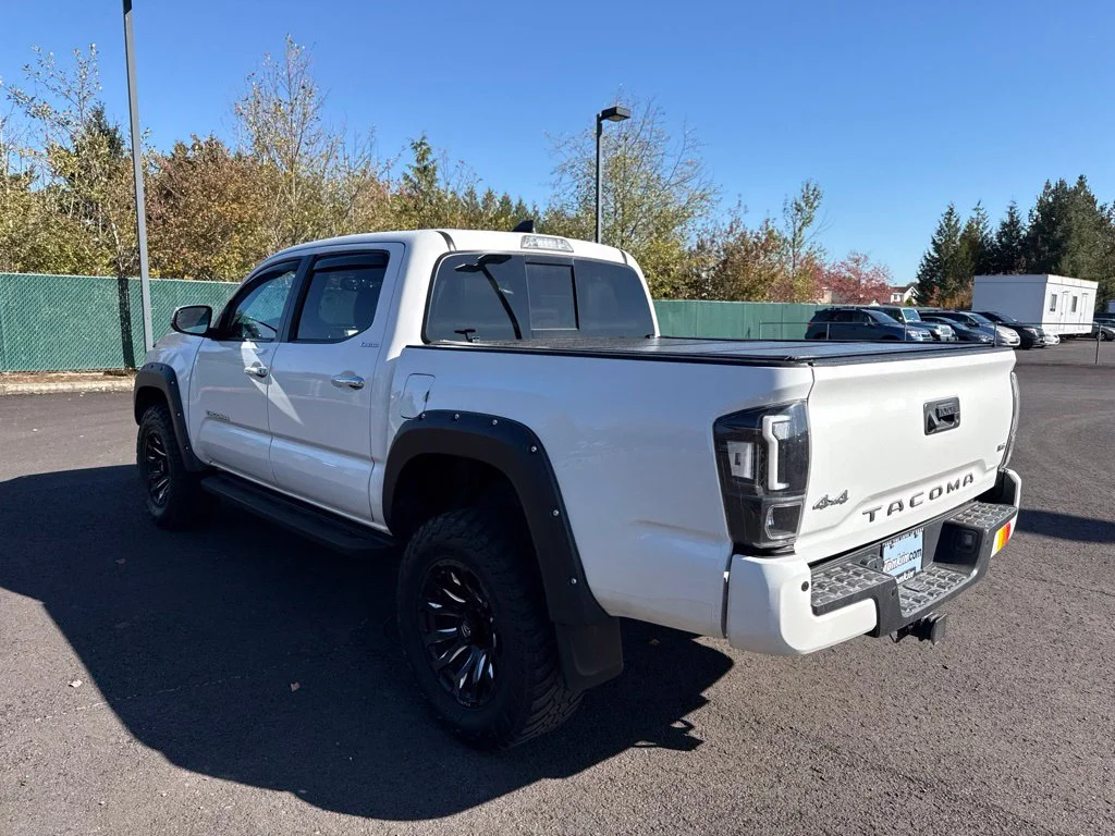 Used 2020 Super White Toyota Limited image 5