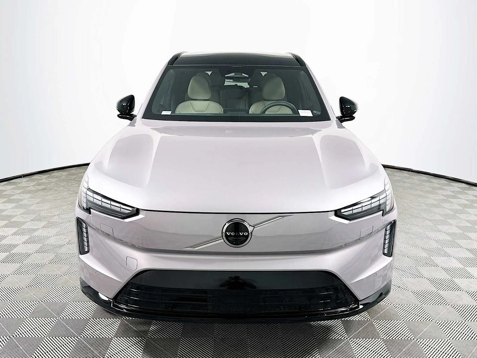 New 2026 Aurora Silver Volvo Plus image 2
