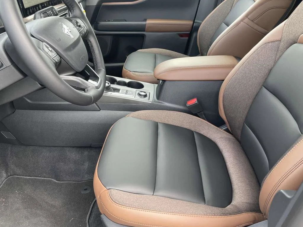 New 2025 Carbonized Gray Metallic Ford Outer Banks® image 13