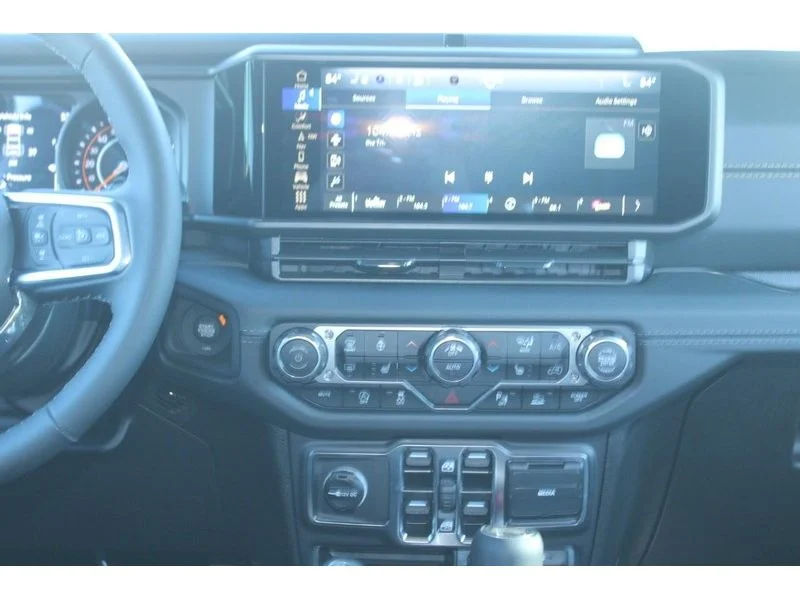 2026 Jeep Wrangler 4-Door Sahara - Photo 7