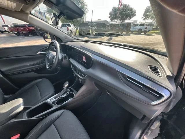 Used 2025 Ebony Twilight Metallic Buick Preferred image 28