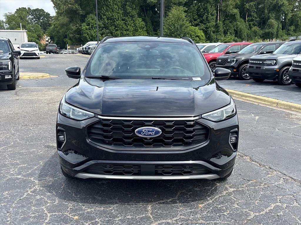 Used 2023 Black Ford ST-Line Elite image 2