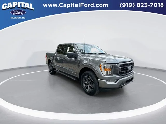 Used 2023 Gray Ford XLT image 2