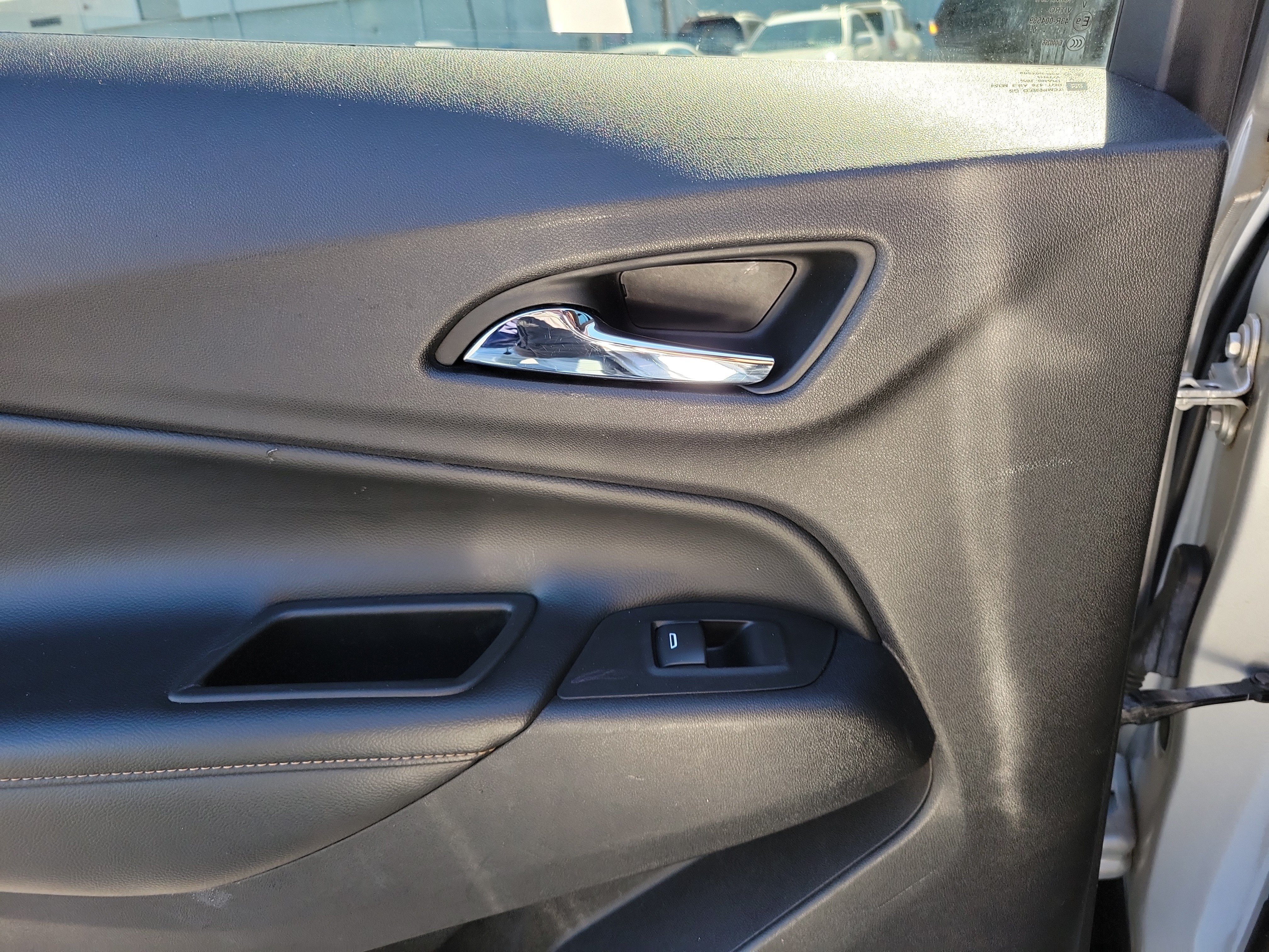 Used 2020 Silver Ice Metallic Chevrolet Premier image 12