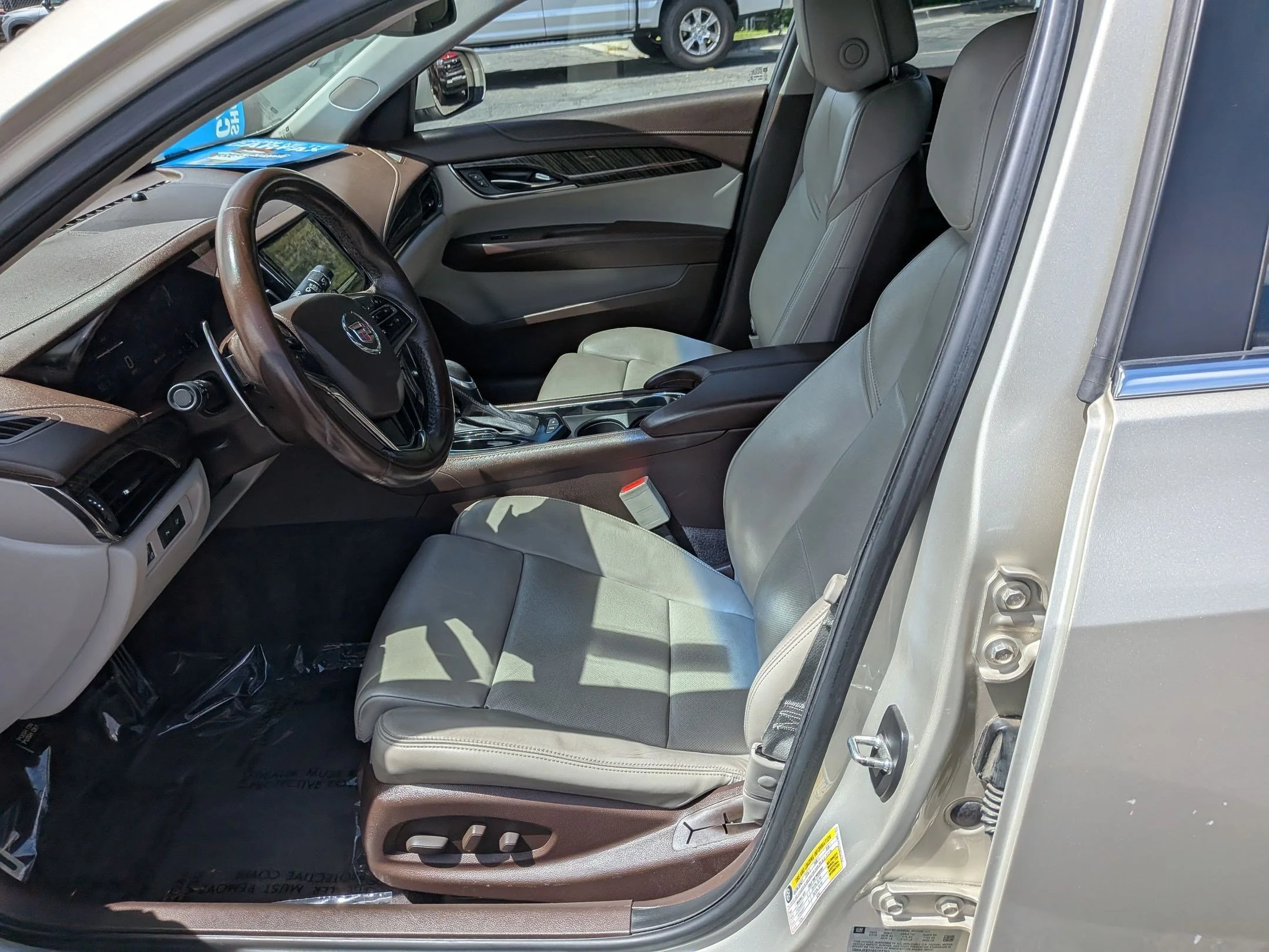 Used 2014 Silver Coast Metallic Cadillac Performance AWD image 24
