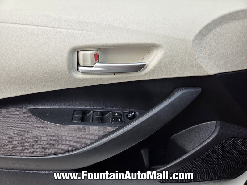 Used 2020 Blizzard Pearl TOYOTA LE CVT image 16