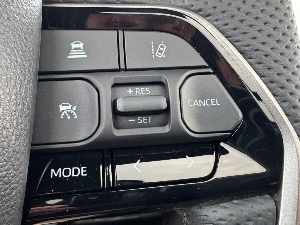 2026 Toyota Tundra Platinum - Photo 17