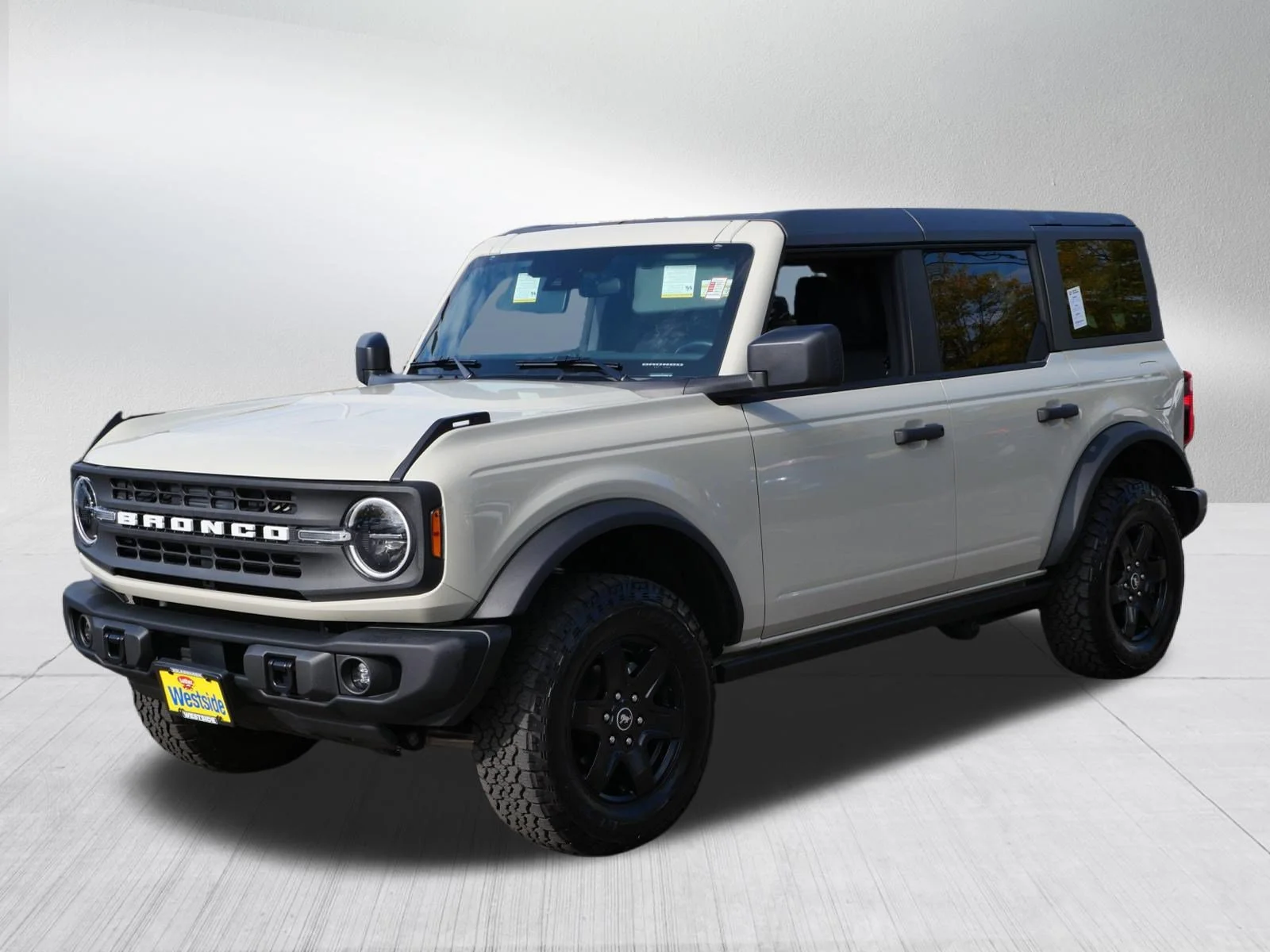 Used 2025 Desert Sand Ford Big Bend image 3