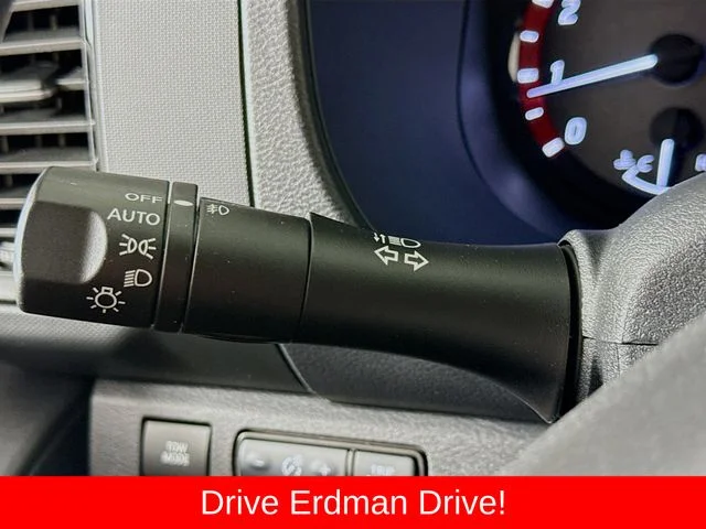 Used 2023 Black Nissan PRO-X image 14