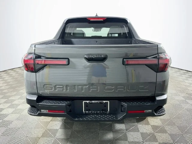 New 2027 Gray Hyundai SE image 4