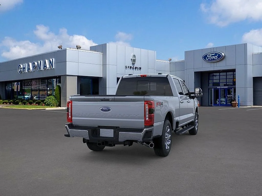 New 2026 Glacier Gray Metallic Tri-Coat Ford F-250® Lariat® image 8