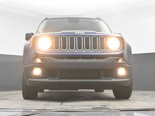 Used 2017 Blue Jeep Latitude image 40