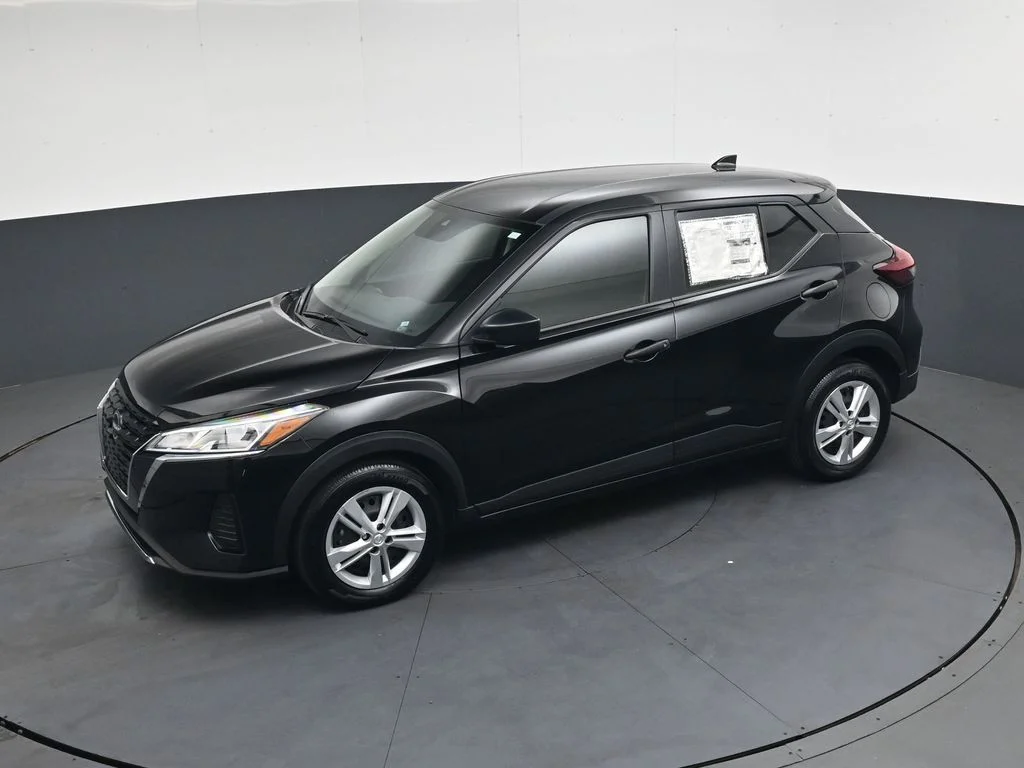 Used 2025 Black Nissan S image 33