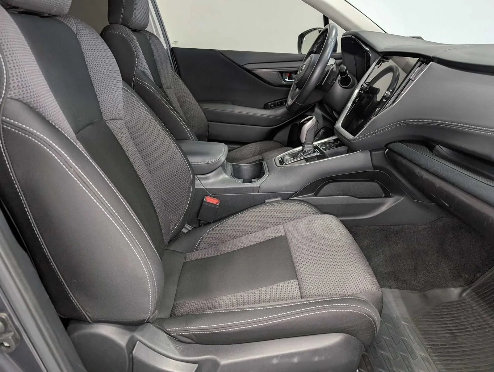 Used 2021 Magnetite Gray Metallic Subaru Premium image 39