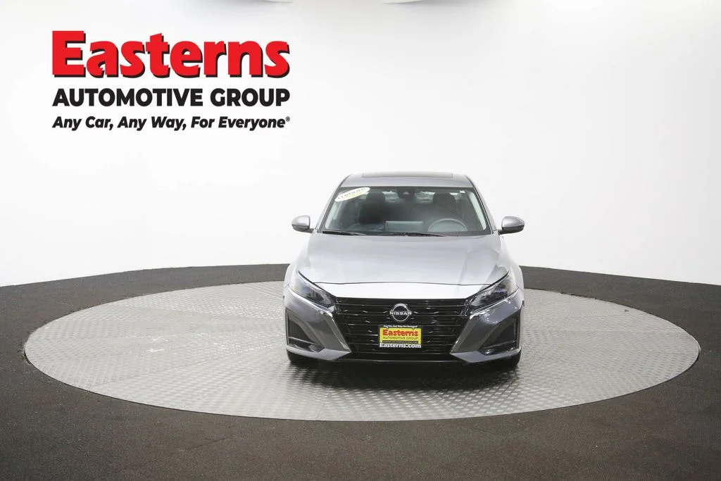 Used 2024 Gray Nissan 2.5 SV image 49