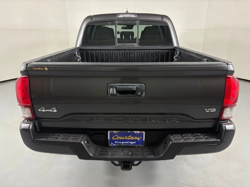 Used 2018 Gray Toyota SR image 7