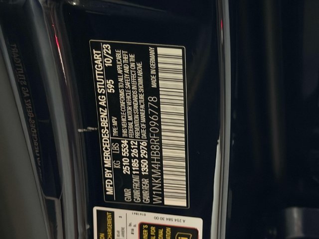 Used 2024 Blue Mercedes-Benz GLC 300 image 32