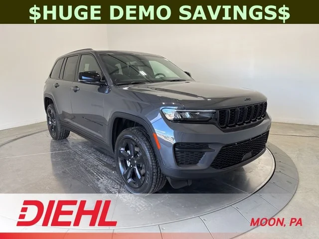 2025 Jeep Grand Cherokee Laredo X
