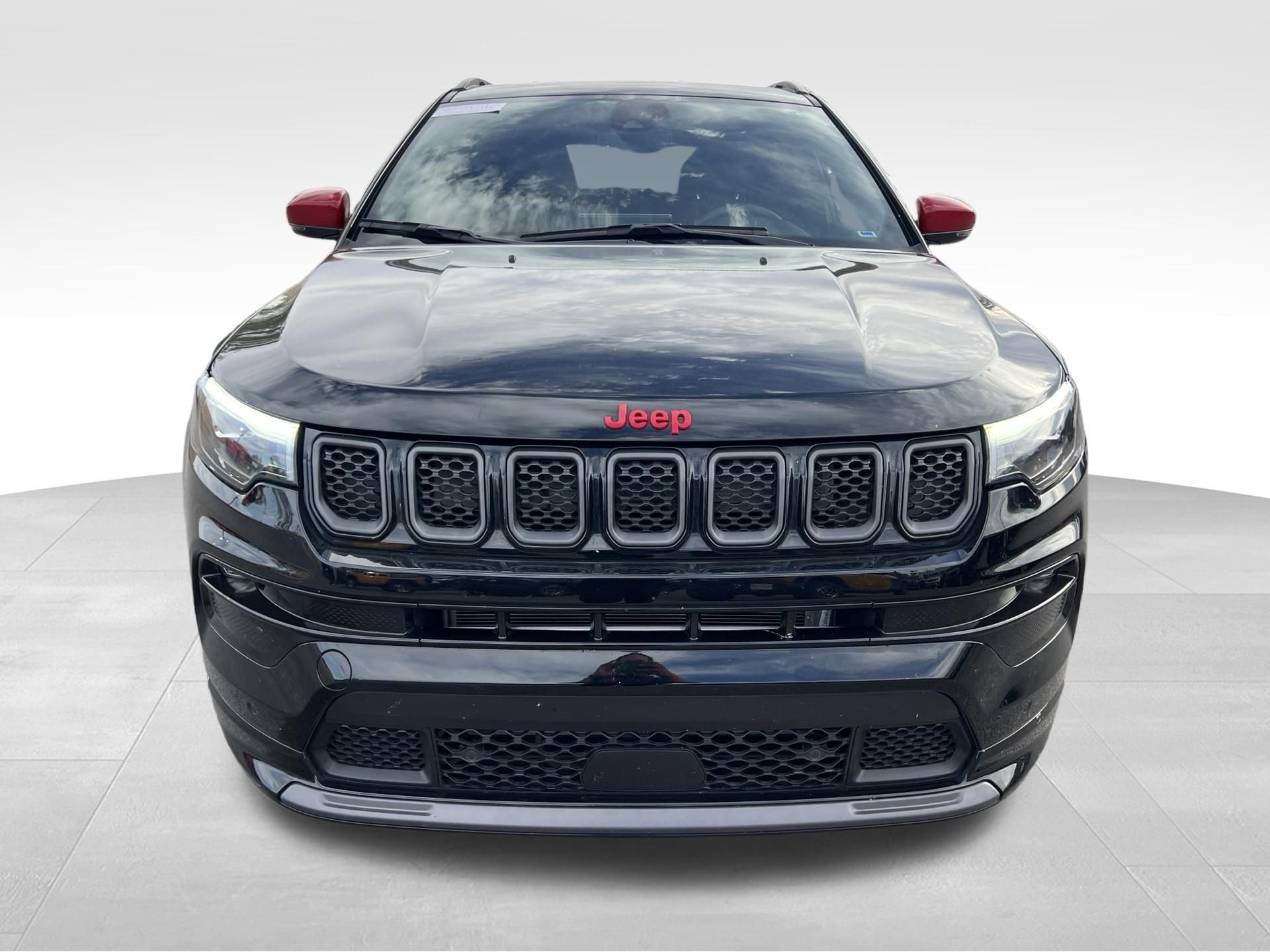 Used 2023 Black Jeep Limited image 2