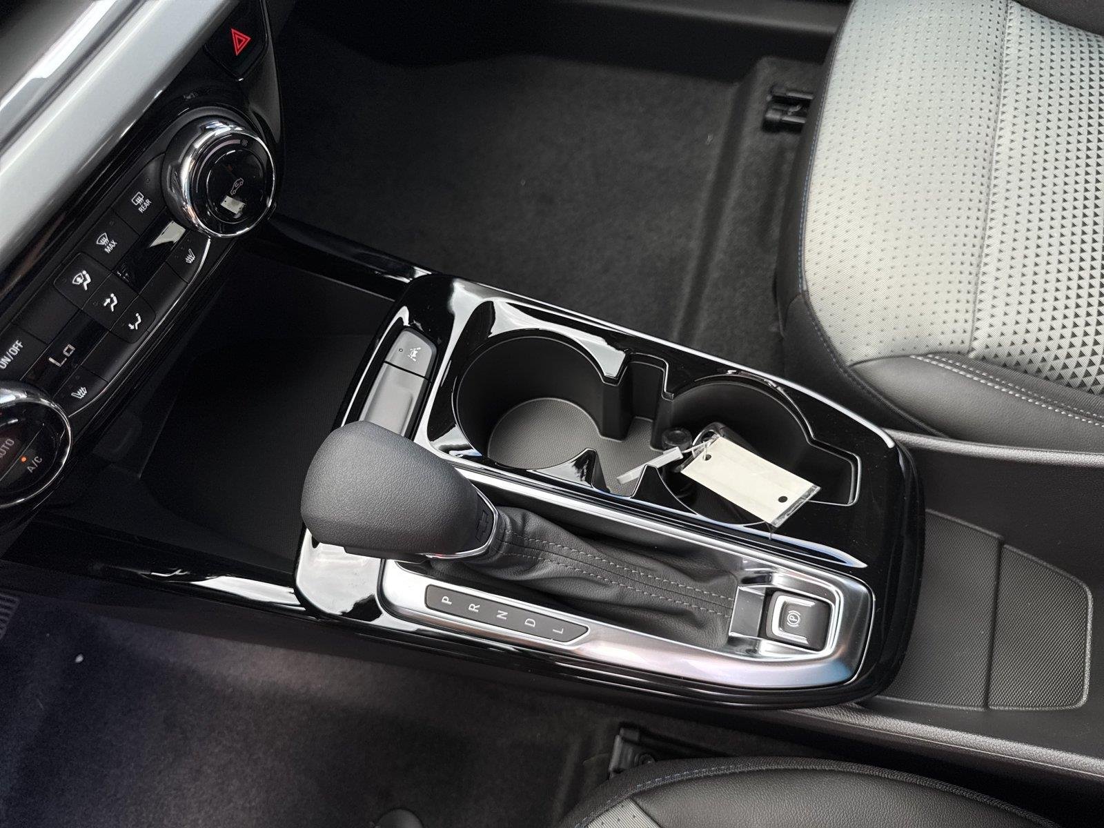 New 2026 Mosaic Black Metallic Chevrolet LT image 28