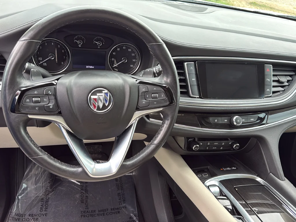 Used 2023 White Buick Essence image 12