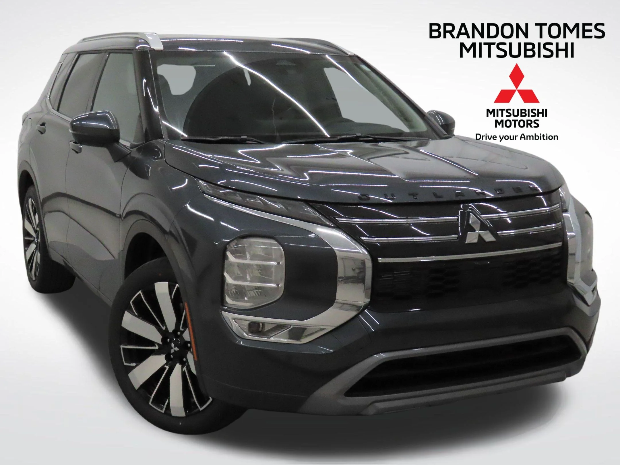 2026 Mitsubishi Outlander SEL FWD's photo