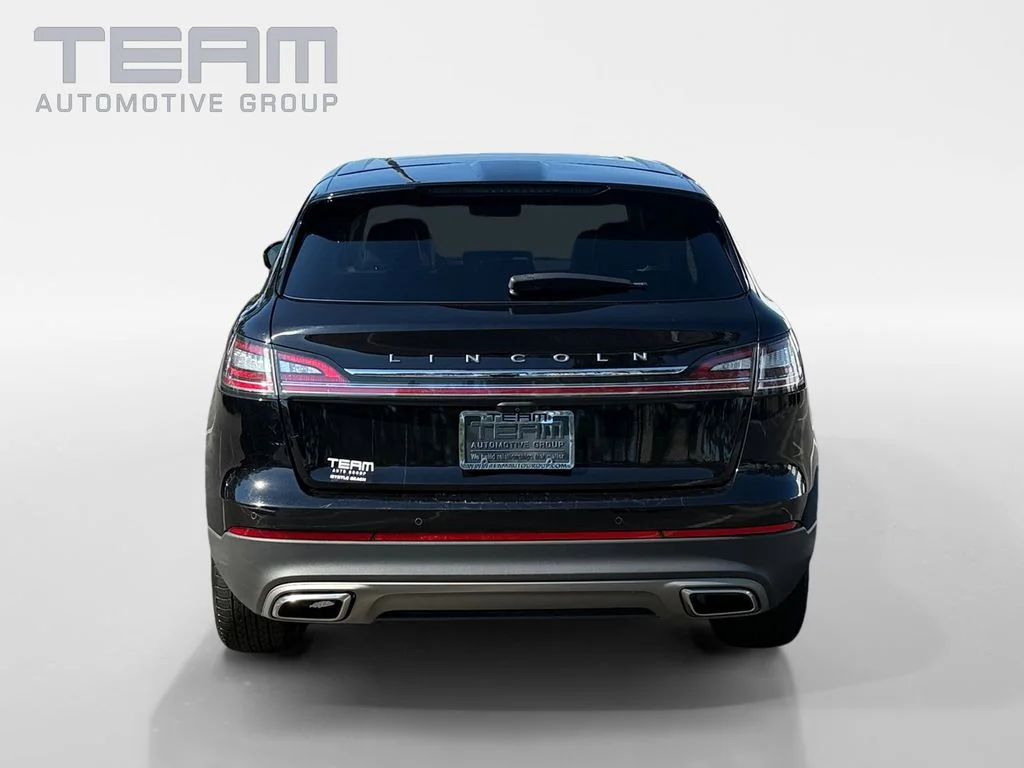 Used 2023 Black Lincoln Reserve image 6