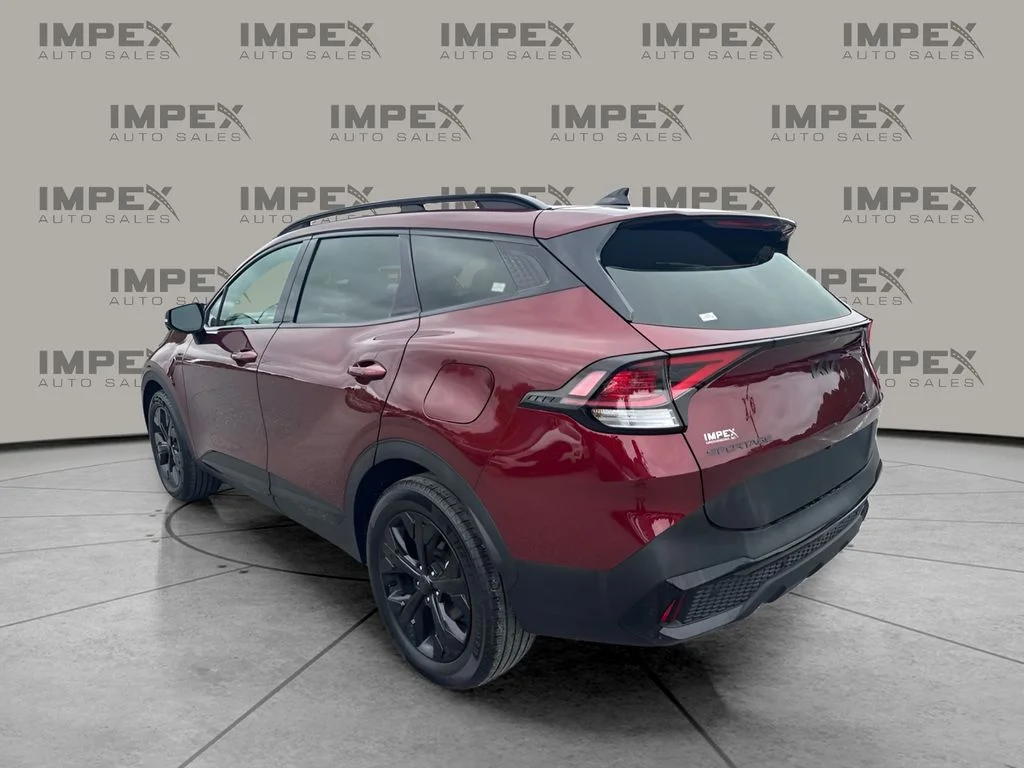 Used 2025 Red Kia X-Line image 2