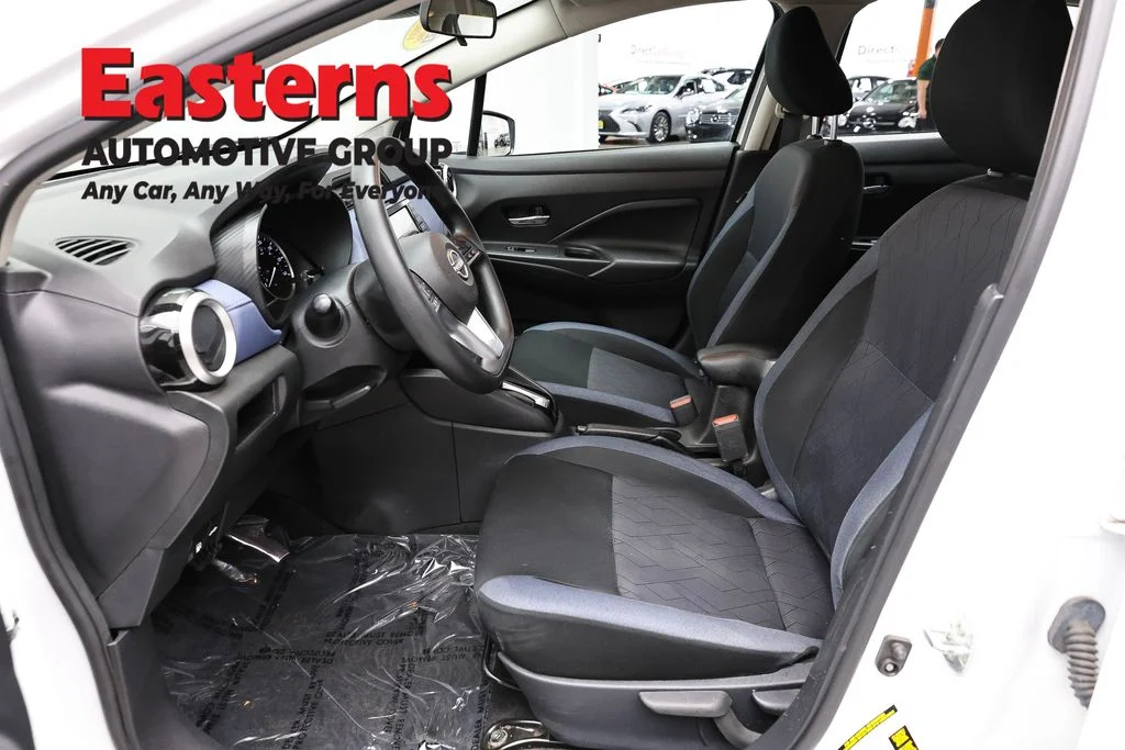 Used 2023 White Nissan 1.6 SV image 14