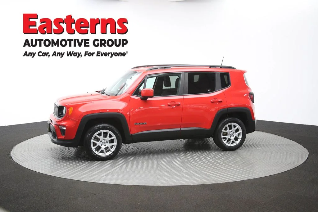 Used 2021 Red Jeep Latitude image 58