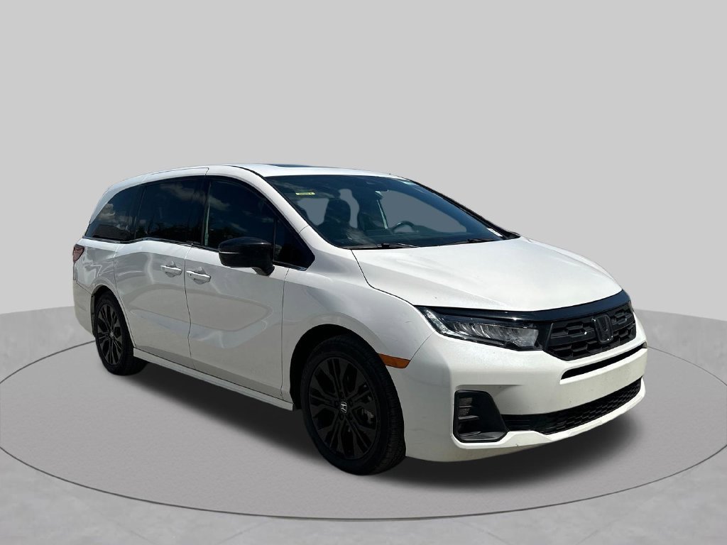 Used 2025 White Honda Sport-L image 37